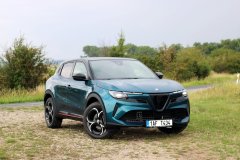 Alfa Romeo Junior Ibrida Speciale 2025