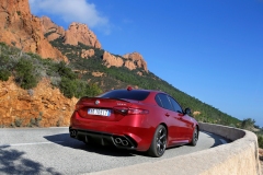 Alfa Romeo Giulia Quadrifoglio 2016