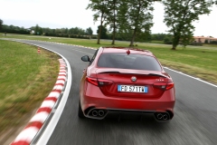 Alfa Romeo Giulia Quadrifoglio 2016