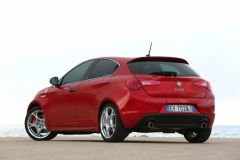 Alfa Romeo Giulietta Quadrifoglio Verde 2010