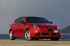 Alfa Romeo Giulietta Quadrifoglio Verde 2010