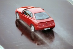 Alfa Romeo GTV 916 1995