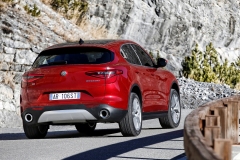 Alfa Romeo Stelvio Veloce 2016