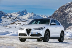 Alfa Romeo Stelvio Veloce 2016