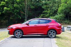 Alfa Romeo Tonale 1.3 Turbo PHEV Tributo Italiano 2025