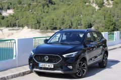 MG ZS u přehrady Guadalest