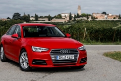 Audi A4 2.0 TDI ultra 2015