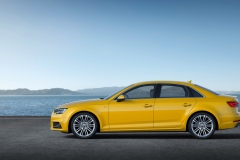 Audi A4 2.0 TFSI quattro S Line 2015