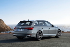 Audi A4 Avant S line quattro 2015