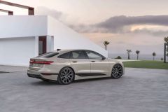 Audi A6 e-tron 2024