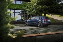 Audi Q6 e-tron quattro 2024