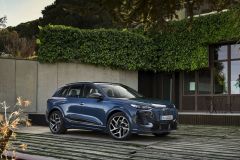 Audi Q6 e-tron quattro 2024