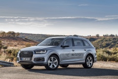 Audi Q7 e-tron TDI quattro 2016