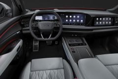 Audi Q9 palubní deska