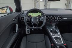 Audi TT Coupé interiér 2.0 TFSI 2014