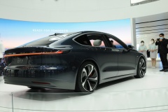 Nio eT7