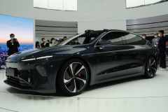 Nio eT7