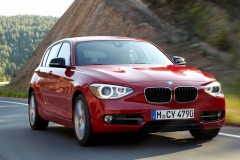 BMW 118i 5-door F20 2011