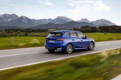 BMW 230e xDrive Active Tourer 2021