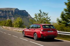 BMW 330e Touring 2024
