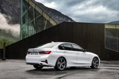 BMW 3 sedan (G20) 2019
