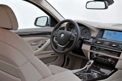 BMW 530d sedan 2010