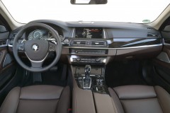 bmw_530d_sedan_luxury_line_21