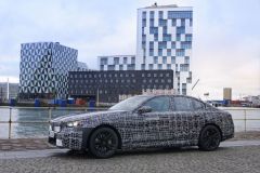 BMW i5 prototyp 2022