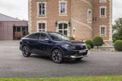 Citroën ë-C4 X 2024