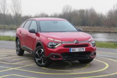 Citroën C4 1.5 BlueHDi 130 EAT8 Shine Pack (2022)
