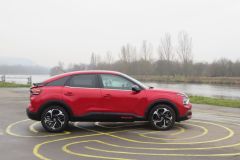 Citroën C4 1.5 BlueHDi 130 EAT8 Shine Pack (2022)