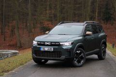 Dacia Bigster Hybrid 155 2025
