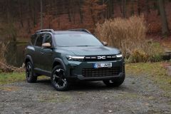 Dacia Bigster Hybrid 155 2025