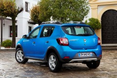 Dacia Sandero Stepway 2012