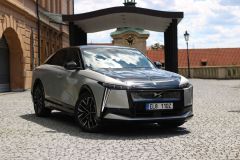 DS N°8 Etoile FWD Long Range 2026