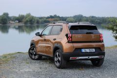 Fiat Grande Panda Hybrid La Prima 2025