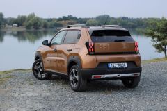 Fiat Grande Panda Hybrid 2025