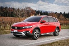 Fiat Tipo Cross Station Wagon Red 2022