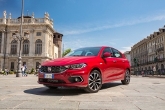 Fiat Tipo hatchback 2016
