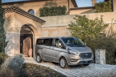 Ford Tourneo Custom LWB 2018
