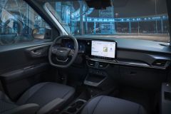 2023 FORD E-TRANSIT COURIER INTERIOR