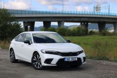 Honda Civic 2.0 i-MMD Hybrid Elegance (2024)