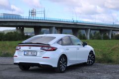 Honda Civic 2.0 i-MMD Hybrid Elegance (2024)