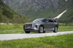 Hongqi E-HS9