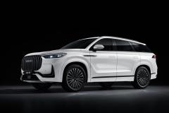 SUV v bílé barvě Jaecoo 8 PHEV 2026 CZ