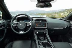 Jaguar F-Pace R-Sport 2015