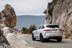 Jaguar F-Pace SVR 2018