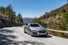 Jaguar XE 2019