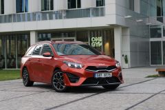 Kia Ceed SW GT-line 1.5 T-GDI 2023
