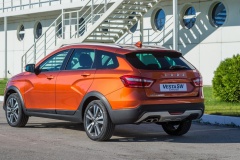 Lada Vesta SW Cross 2017